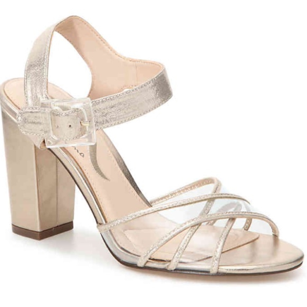 Nina gold shoes!